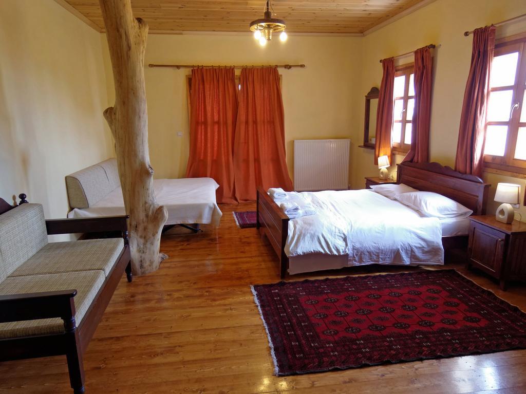 Nimbus Guesthouse Sidhirokhórion Quarto foto